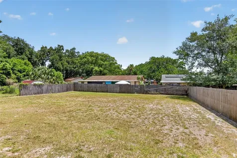 899 S Thacker Avenue Kissimmee FL 34741