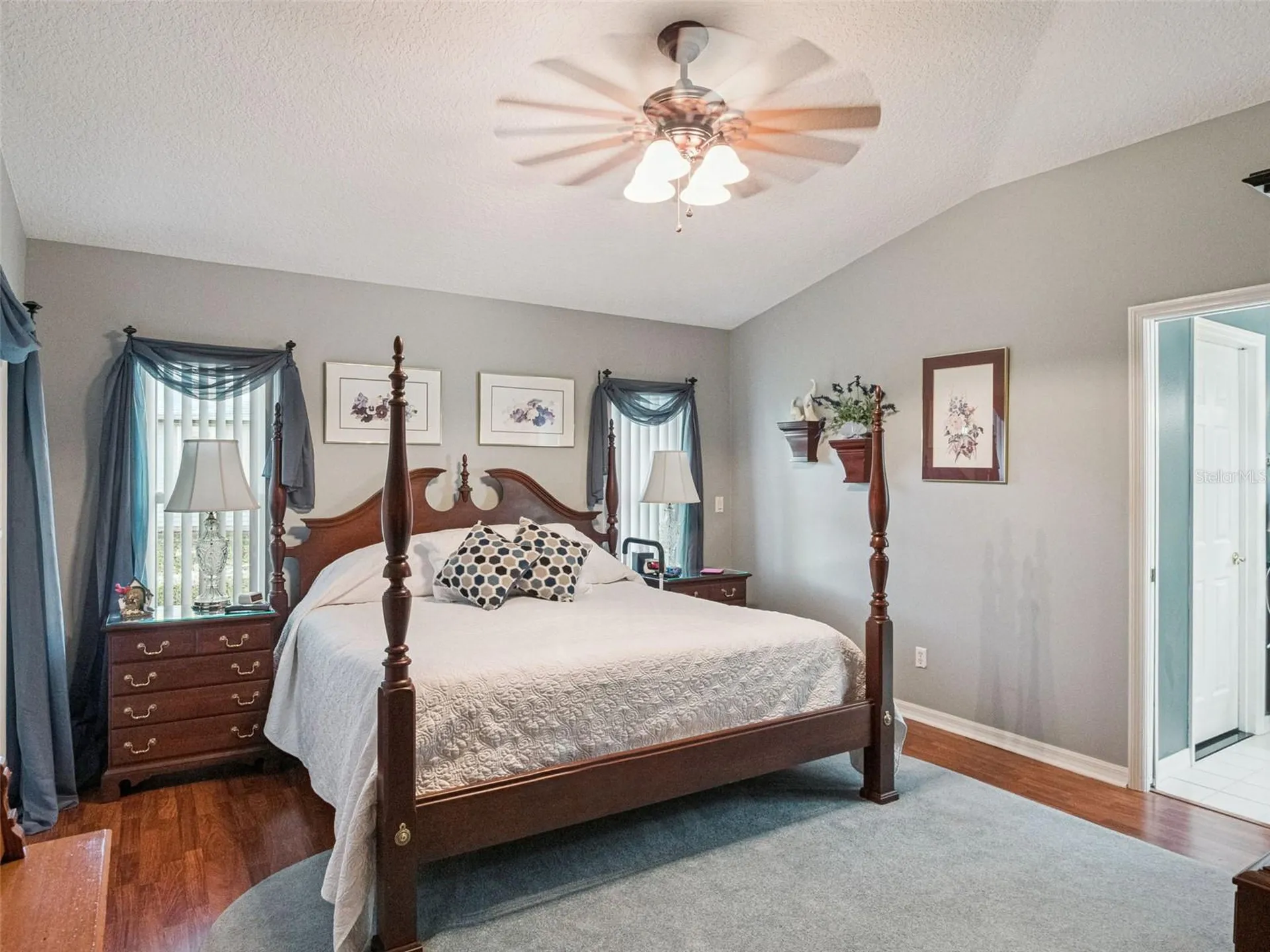 21533 King Henry Avenue Leesburg FL 34748