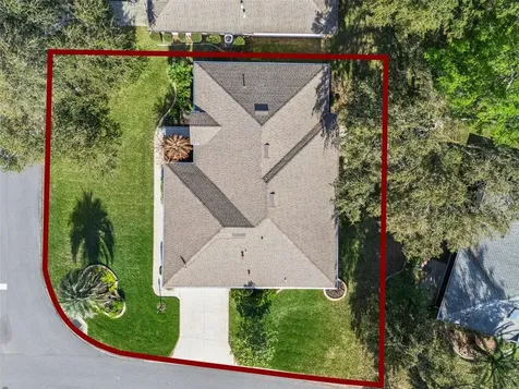 21533 King Henry Avenue Leesburg FL 34748