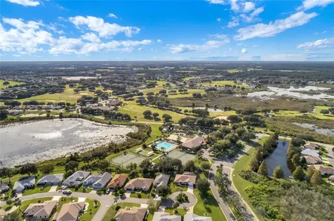 21533 King Henry Avenue Leesburg FL 34748