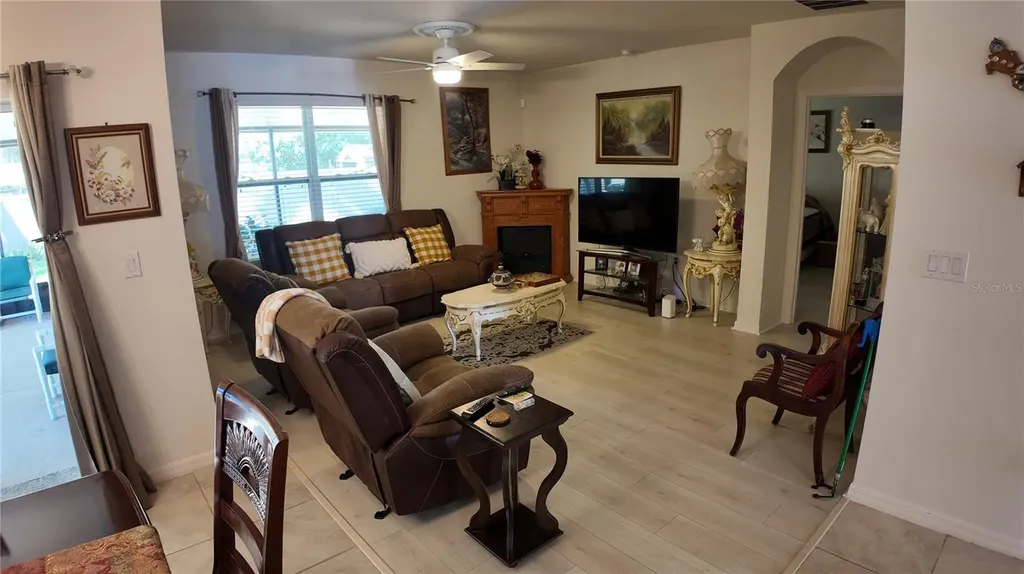 35045 Sweet Leaf Lane Leesburg FL 34788