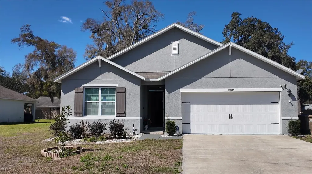 35045 Sweet Leaf Lane Leesburg FL 34788