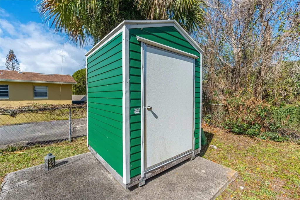 808 Kathy Street Daytona Beach FL 32114