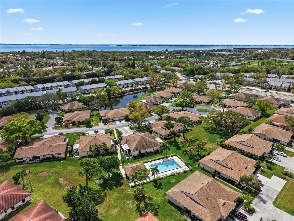 6108 Penny Lane Bradenton FL 34207