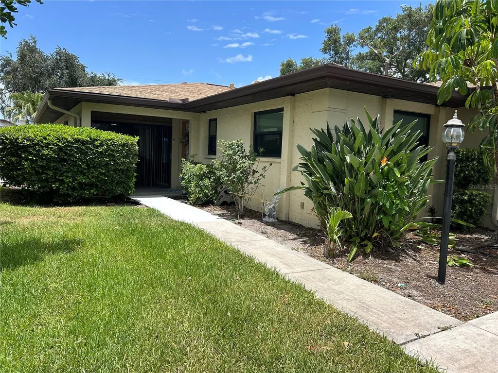 6108 Penny Lane Bradenton FL 34207
