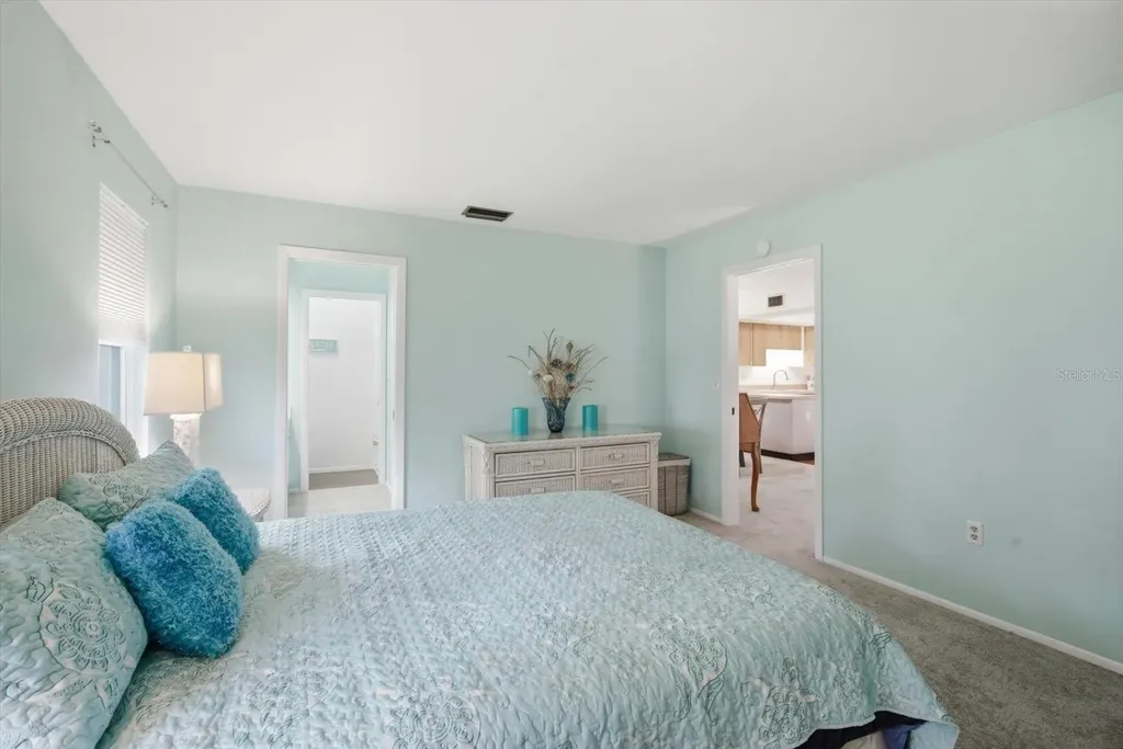 6108 Penny Lane Bradenton FL 34207