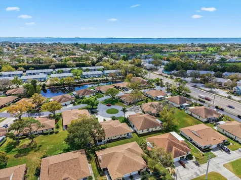 6108 Penny Lane Bradenton FL 34207