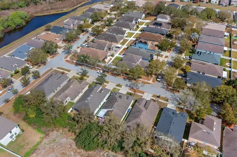 10207 Avelar Ridge Drive Riverview FL 33578