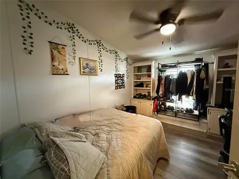 5255 Oxford Court Wildwood FL 34785
