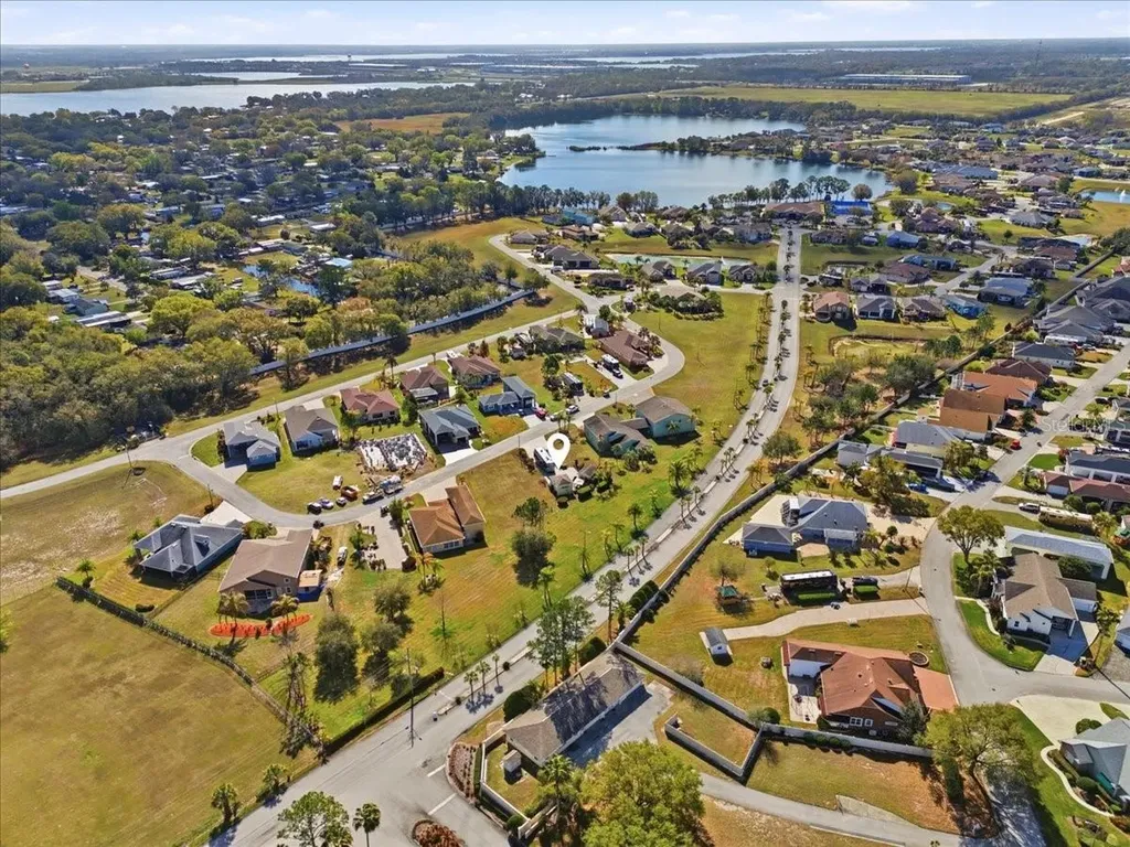 326 Nolane Lane Polk City FL 33868