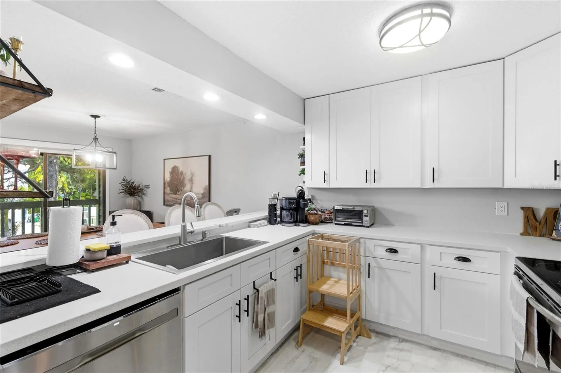 700 Ohio Avenue Palm Harbor FL 34683