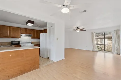 2811 SW Archer Road Gainesville FL 32608