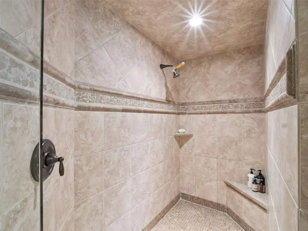 1490 Lakeshore Drive Mount Dora FL 32757