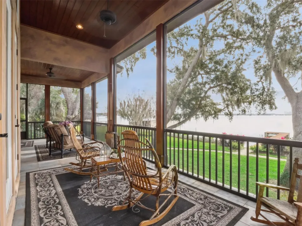 1490 Lakeshore Drive Mount Dora FL 32757