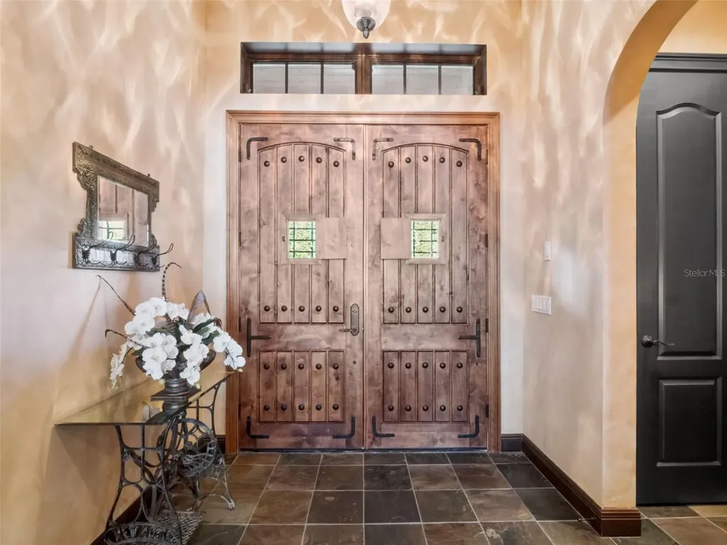 1490 Lakeshore Drive Mount Dora FL 32757
