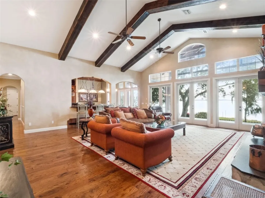 1490 Lakeshore Drive Mount Dora FL 32757