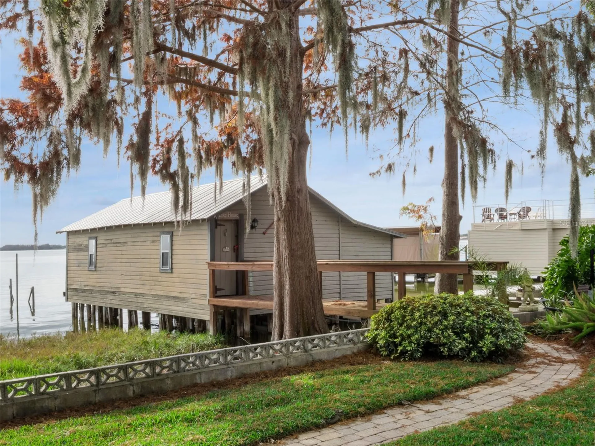 1490 Lakeshore Drive Mount Dora FL 32757