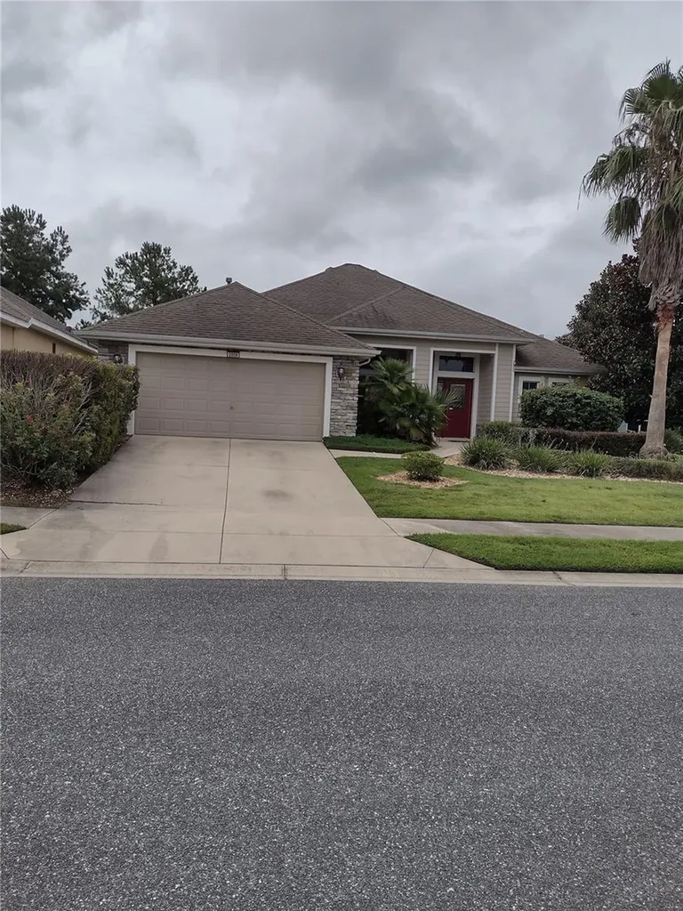 2006 Bayside Avenue Mount Dora FL 32757