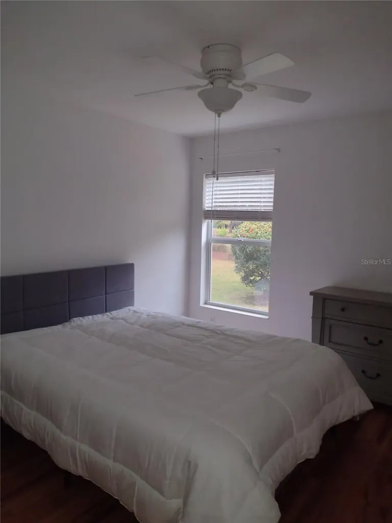 2006 Bayside Avenue Mount Dora FL 32757
