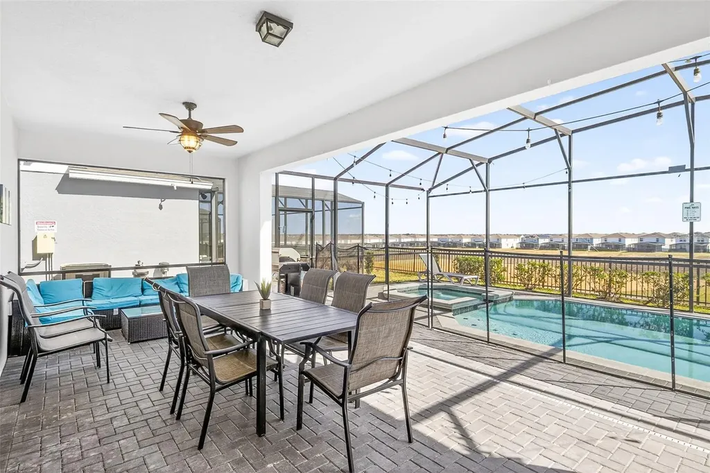 3711 Lana Avenue Davenport FL 33897