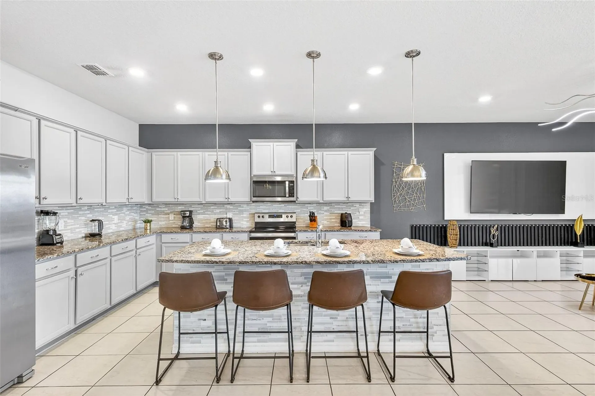 3711 Lana Avenue Davenport FL 33897