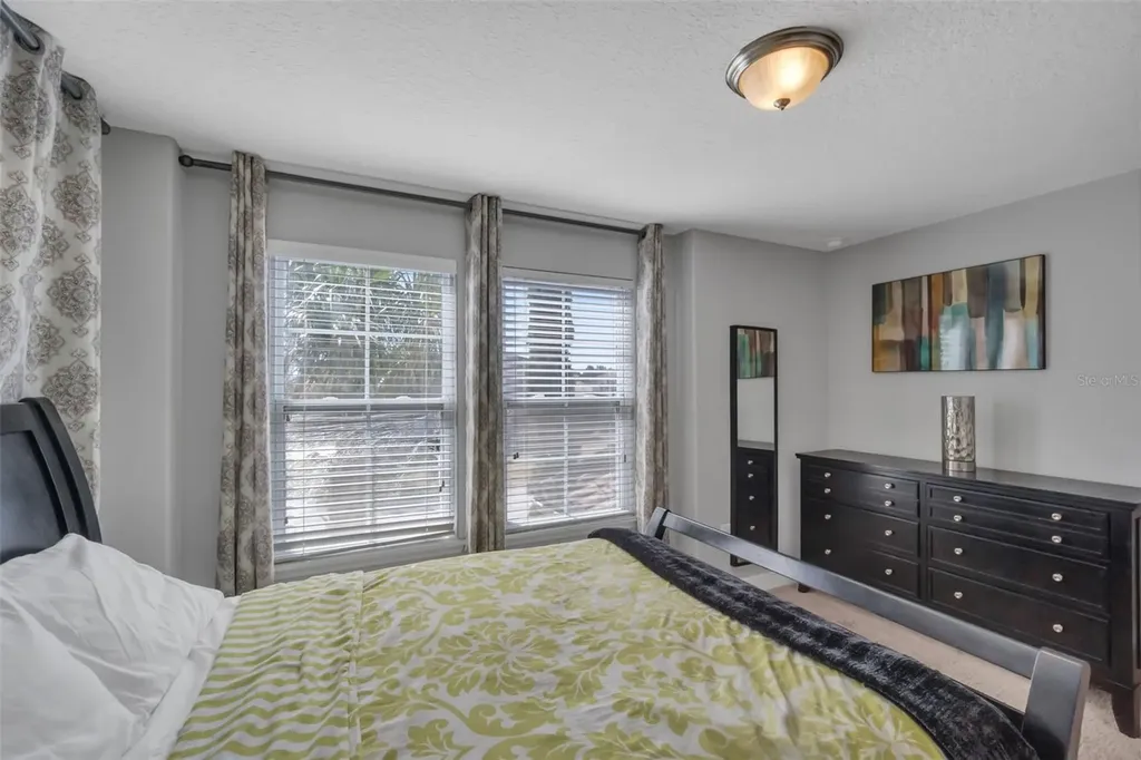 4127 Oaktree Drive Davenport FL 33837
