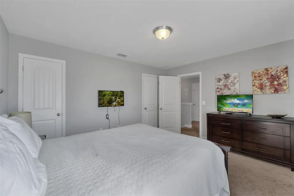 4127 Oaktree Drive Davenport FL 33837