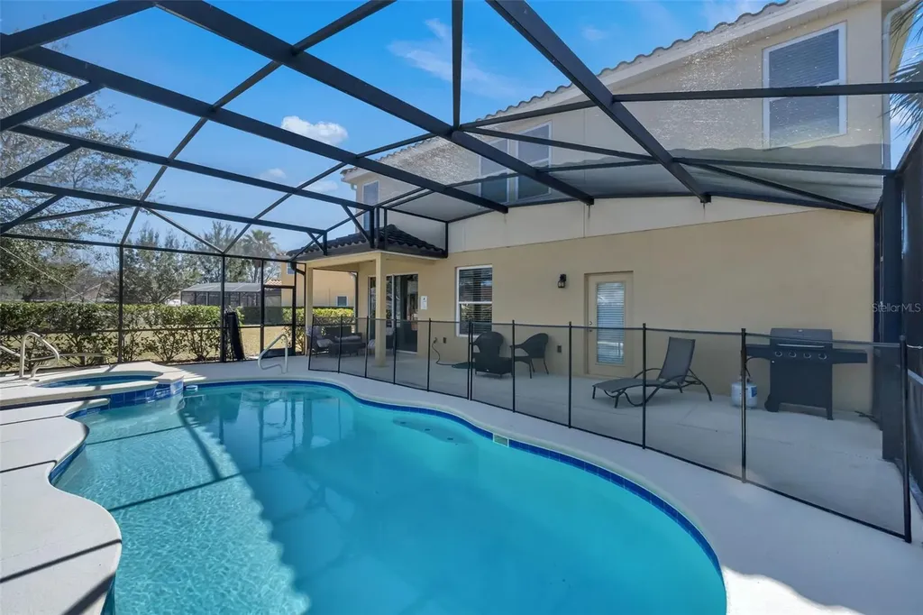 4127 Oaktree Drive Davenport FL 33837
