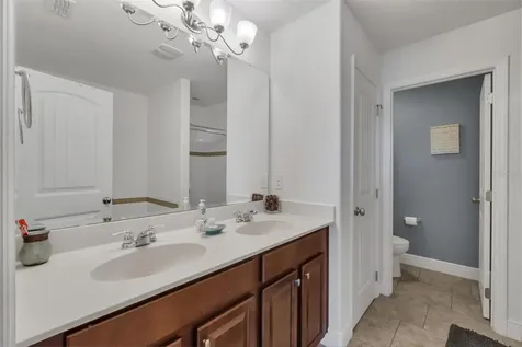 4127 Oaktree Drive Davenport FL 33837