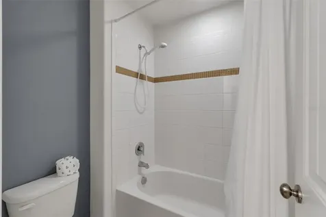 4127 Oaktree Drive Davenport FL 33837