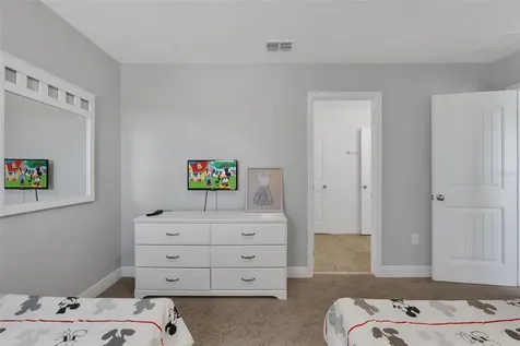 4127 Oaktree Drive Davenport FL 33837