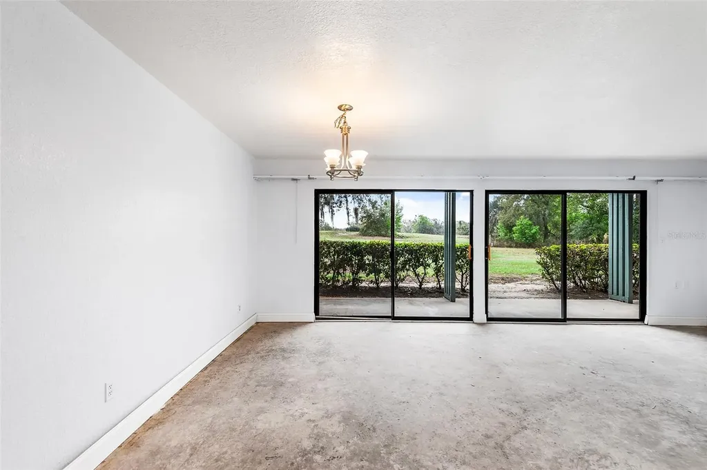 2070/2071 Corner Lake Drive Haines City FL 33844