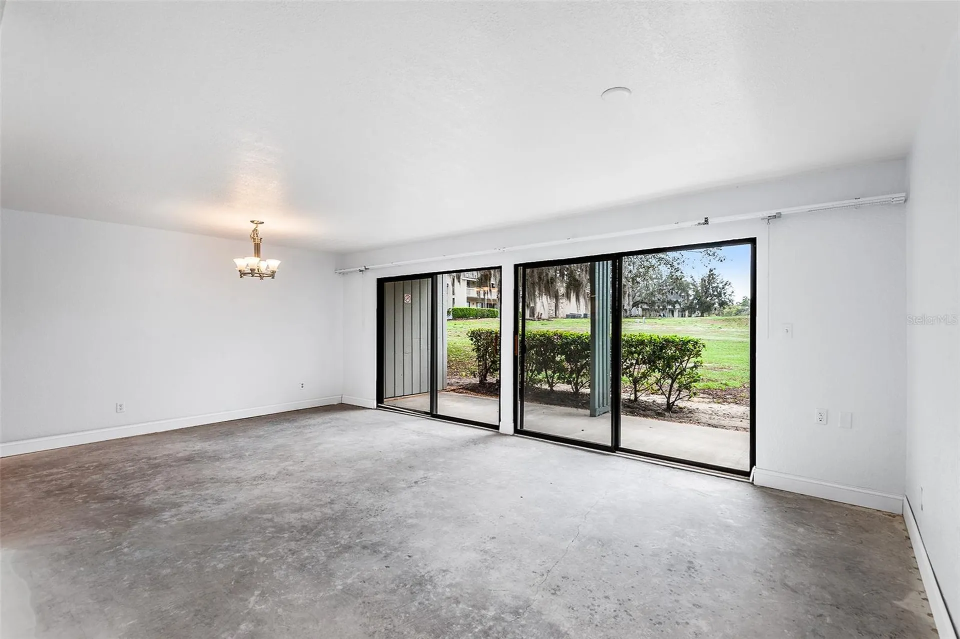2070/2071 Corner Lake Drive Haines City FL 33844