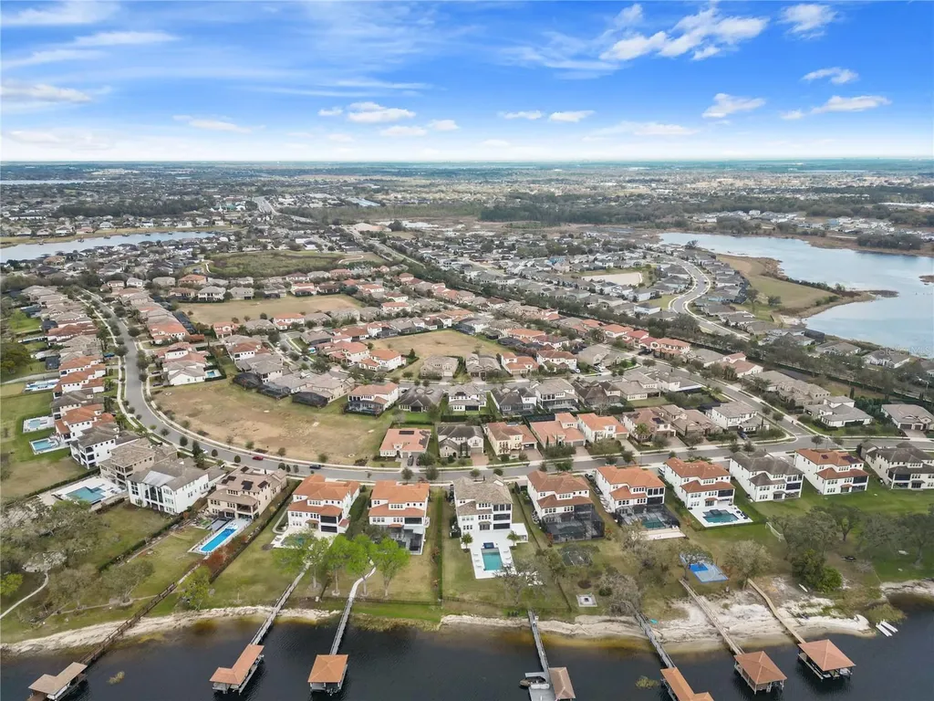 16826 Broadwater Avenue Winter Garden FL 34787