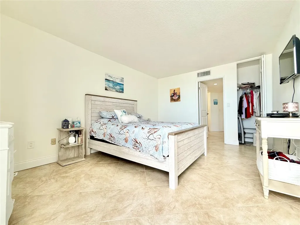 3047 S Atlantic Avenue Daytona Beach FL 32118