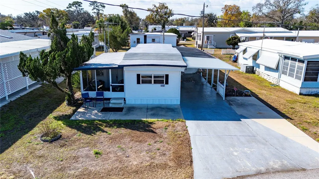 37332 Sandra Avenue Zephyrhills FL 33542
