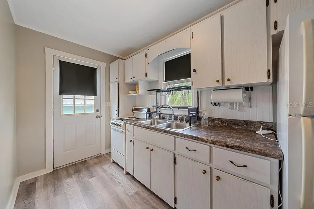 1126 Graber Avenue Sarasota FL 34237