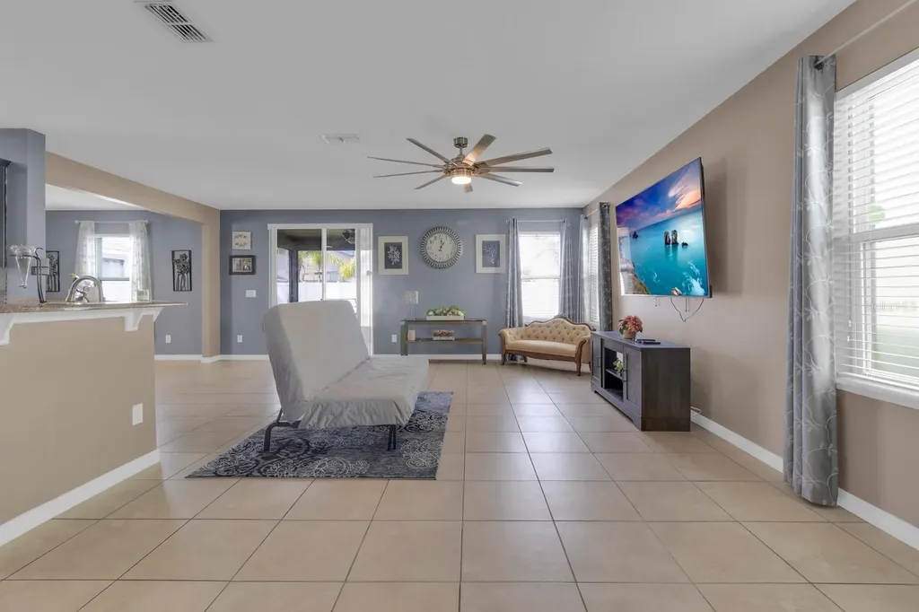 1930 Kettle Creek Drive St Cloud FL 34769