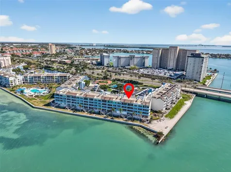 5279 Isla Key Boulevard S St Petersburg FL 33715