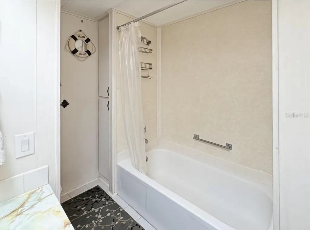 11 S Bobwhite Road Wildwood FL 34785