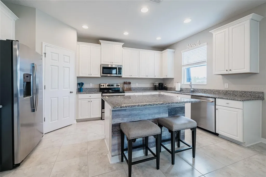 31030 Parrot Reef Court Wesley Chapel FL 33545
