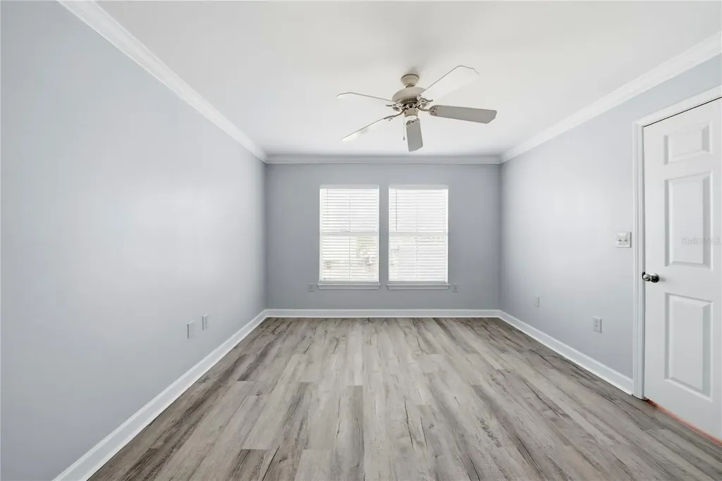 18311 Bridle Club Drive Tampa FL 33647