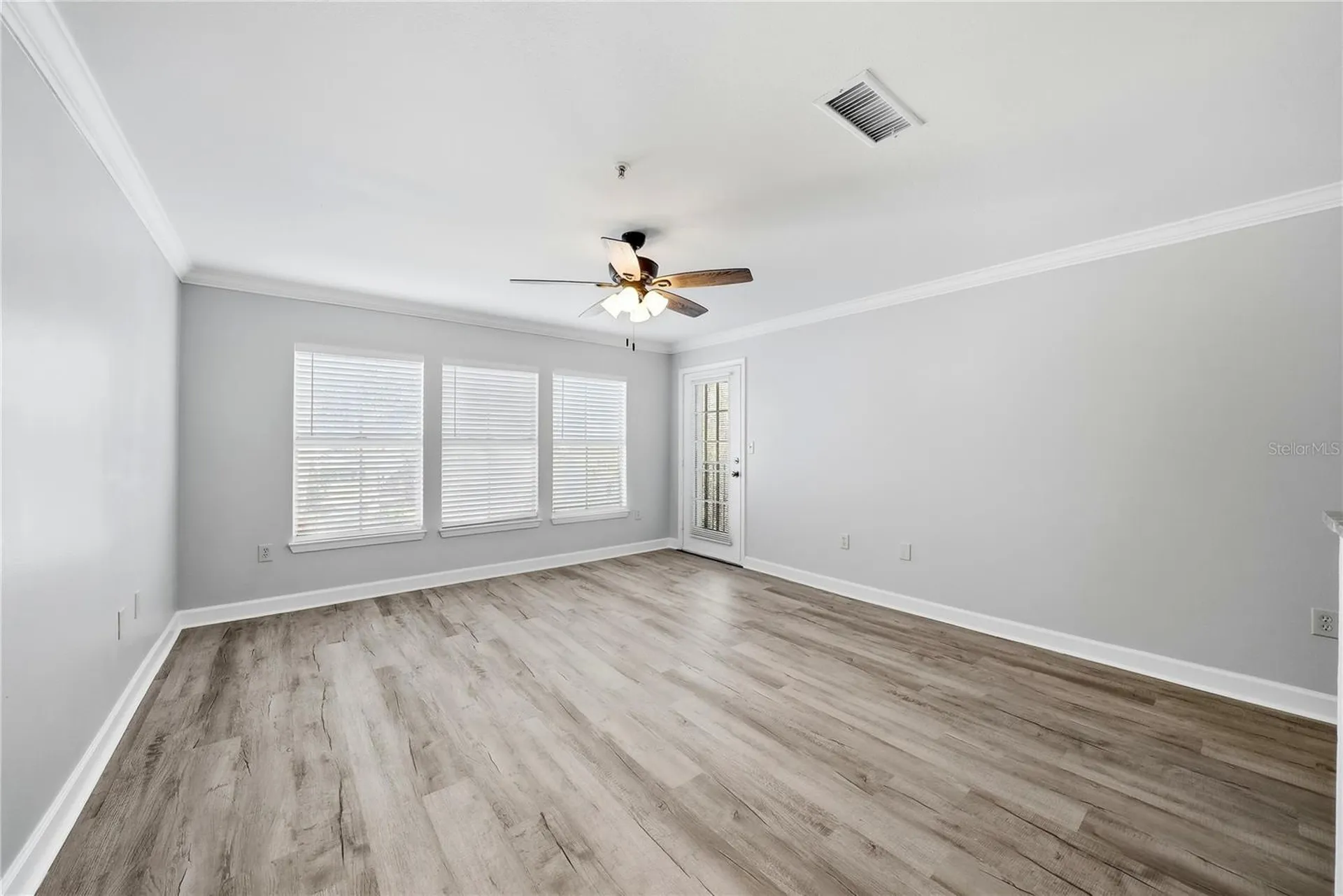 18311 Bridle Club Drive Tampa FL 33647