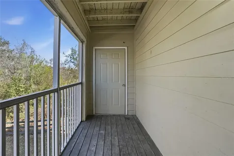 18311 Bridle Club Drive Tampa FL 33647