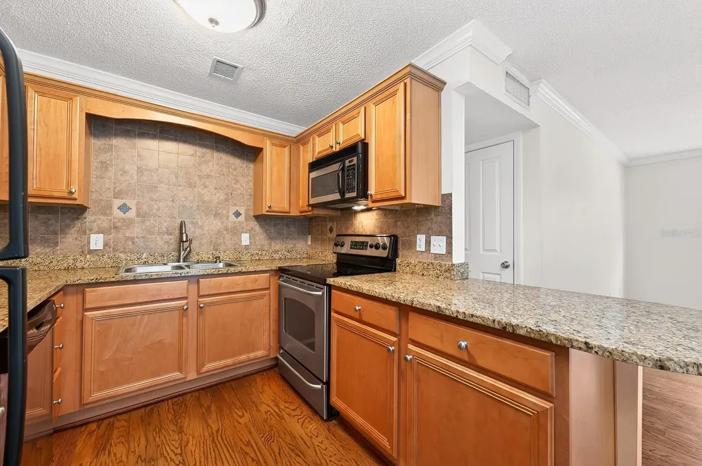 4878 Conway Road Orlando FL 32812