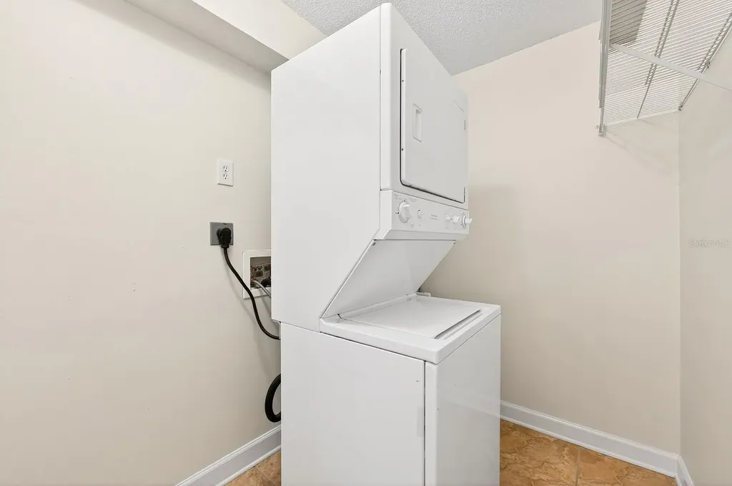 4878 Conway Road Orlando FL 32812