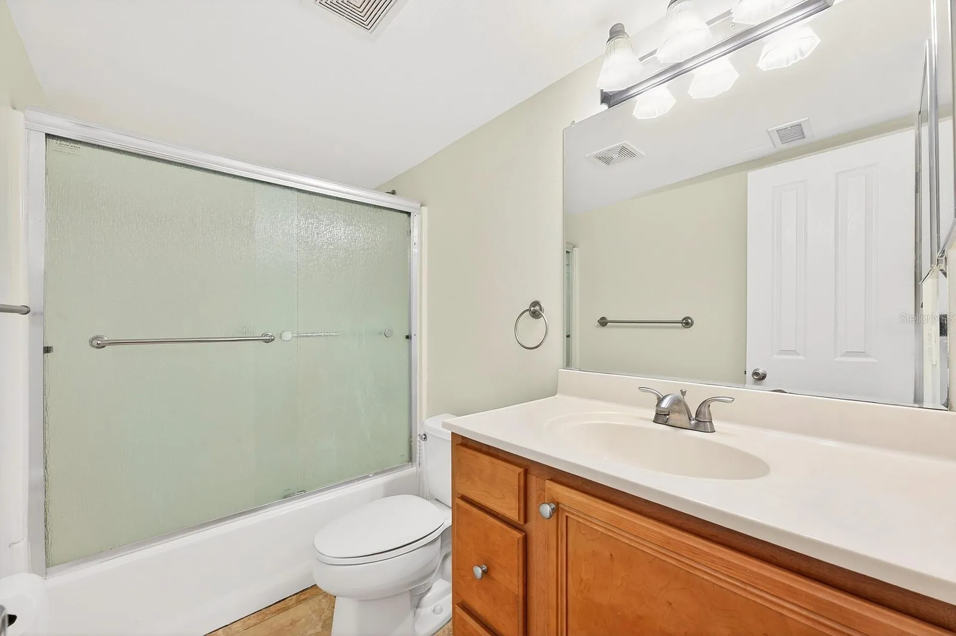 4878 Conway Road Orlando FL 32812