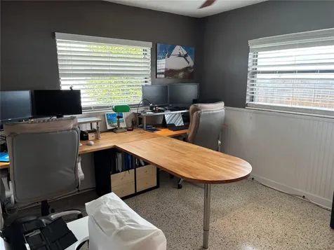 4391 34th Avenue N St Petersburg FL 33713
