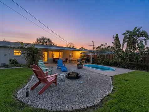 4391 34th Avenue N St Petersburg FL 33713