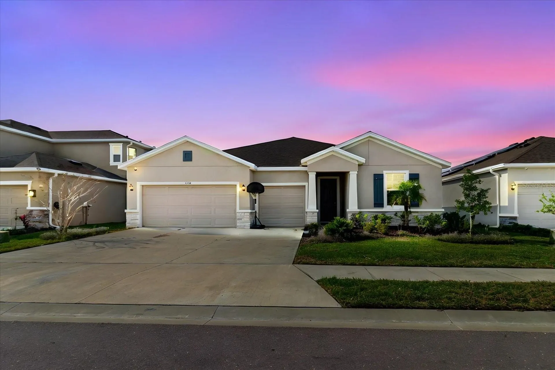 17544 Cantarina Cove Bradenton FL 34211
